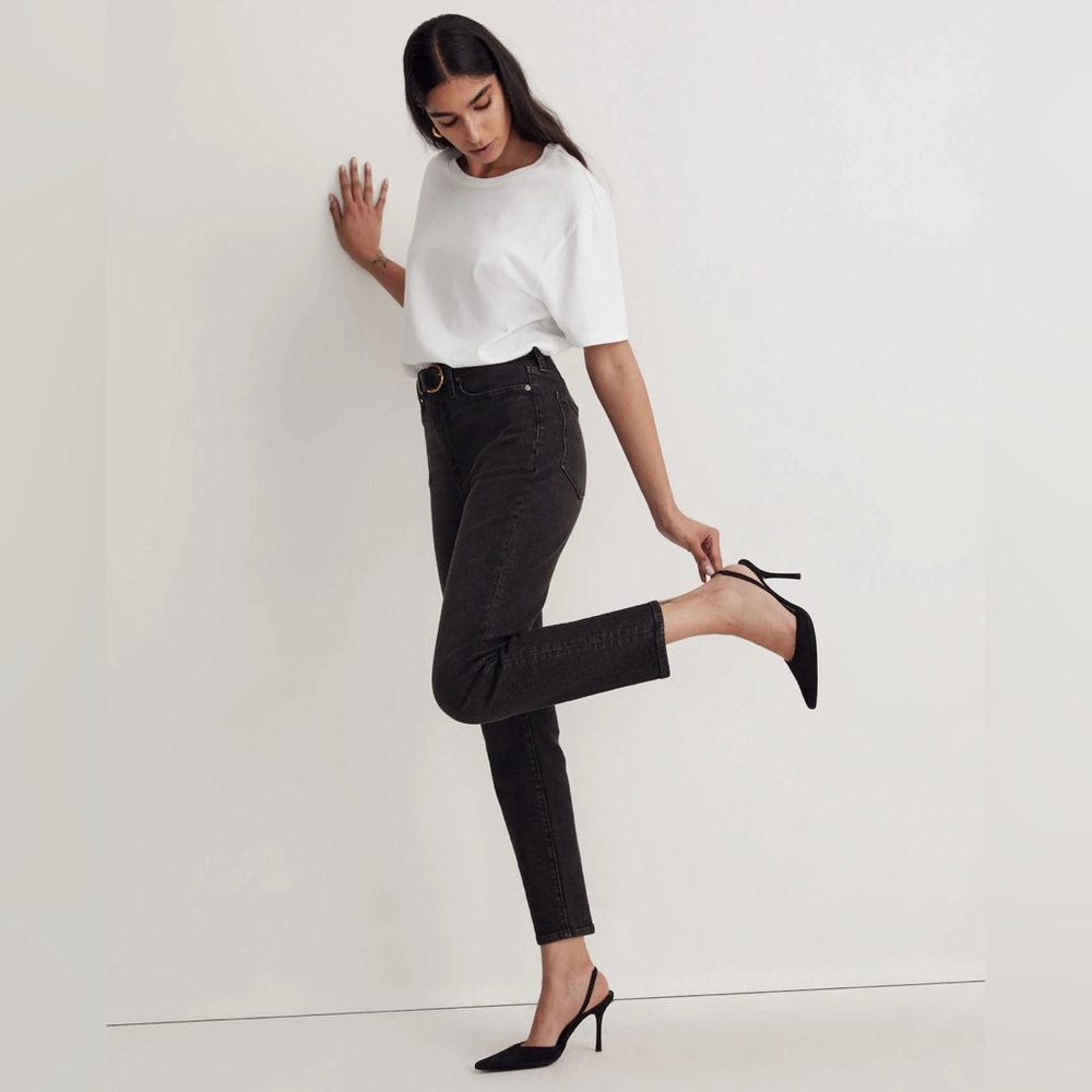 Madewell The Momjean in Hillshore Wash - Picture 3 of 8